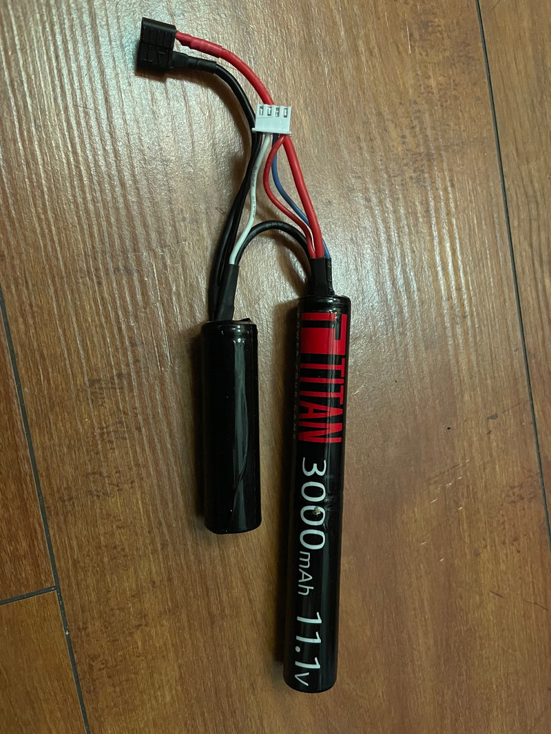 Image 1 pour Titan 11.1v Li-Ion 3000mAh Nunchuck Deans