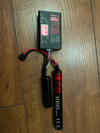 Image 2 pour Titan 11.1v Li-Ion 3000mAh Nunchuck Deans