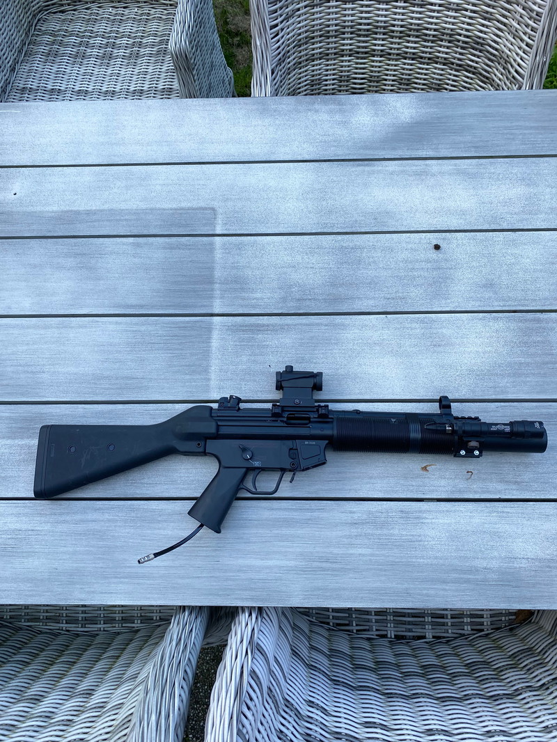 Afbeelding 1 van Unieke MP5SD inferno