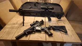 Imagen 2 de G&G CM16 Predator met Upgrade DMR Titan met Bluelink + Limited Edition Dutchy M4