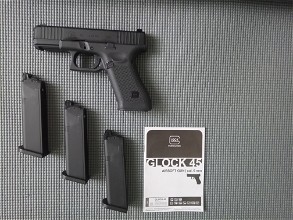 Afbeelding van Glock 45 Umarex, met 3 lekvrije magazijnen