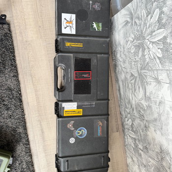 Image 3 for Big and small nuprol cases