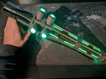 Imagen 4 de Unieke El Diablo, ray gun style met werkende leds