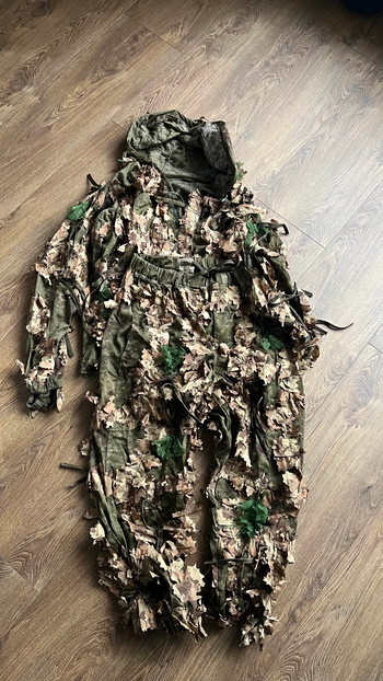 Afbeelding 3 van 2x Kicking Mustang Ghillie Suit  Maat L   KMCS