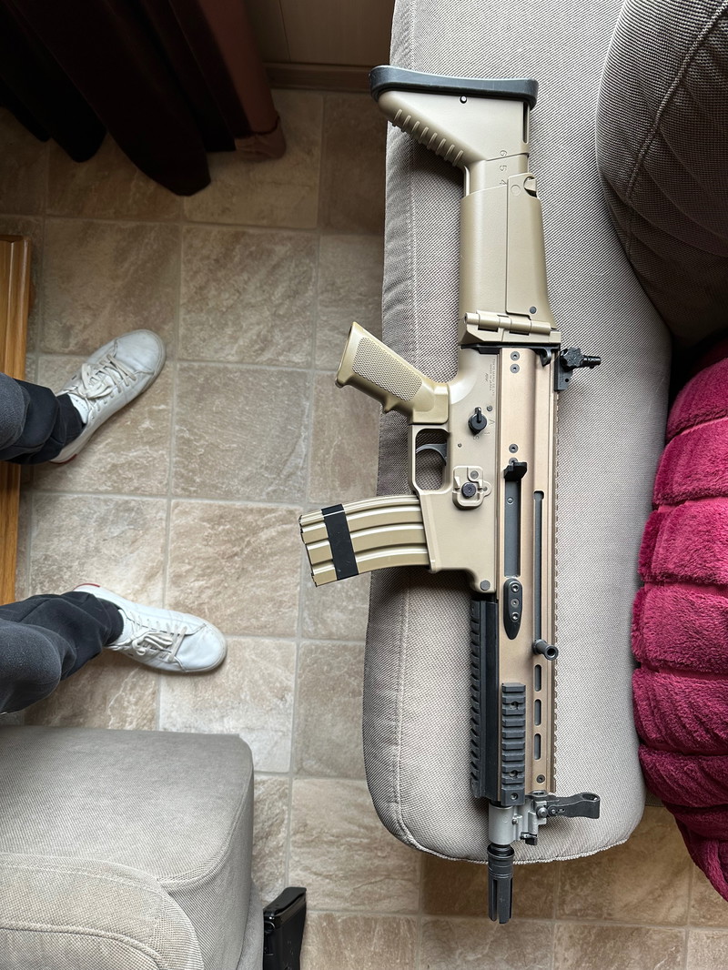 Afbeelding 1 van Tokyo marui scar L ngrs (electric blow back)