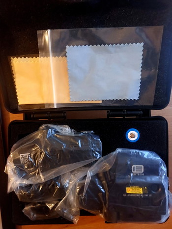 Image 2 for Eotech 558 red dot and G33 magnifier replica (splinternieuw in doos )