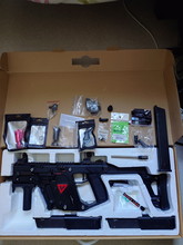 Image for KWA Kriss Vector GBB met upgrades + extra onderdelen