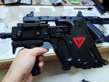 Image 4 for KWA Kriss Vector GBB met upgrades + extra onderdelen