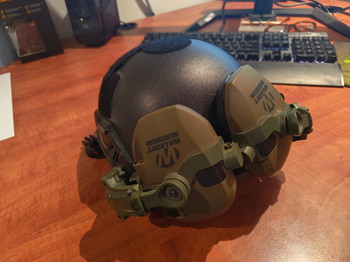 Image 2 pour airsoft helm met earcover