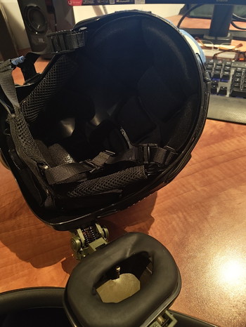 Image 4 pour airsoft helm met earcover