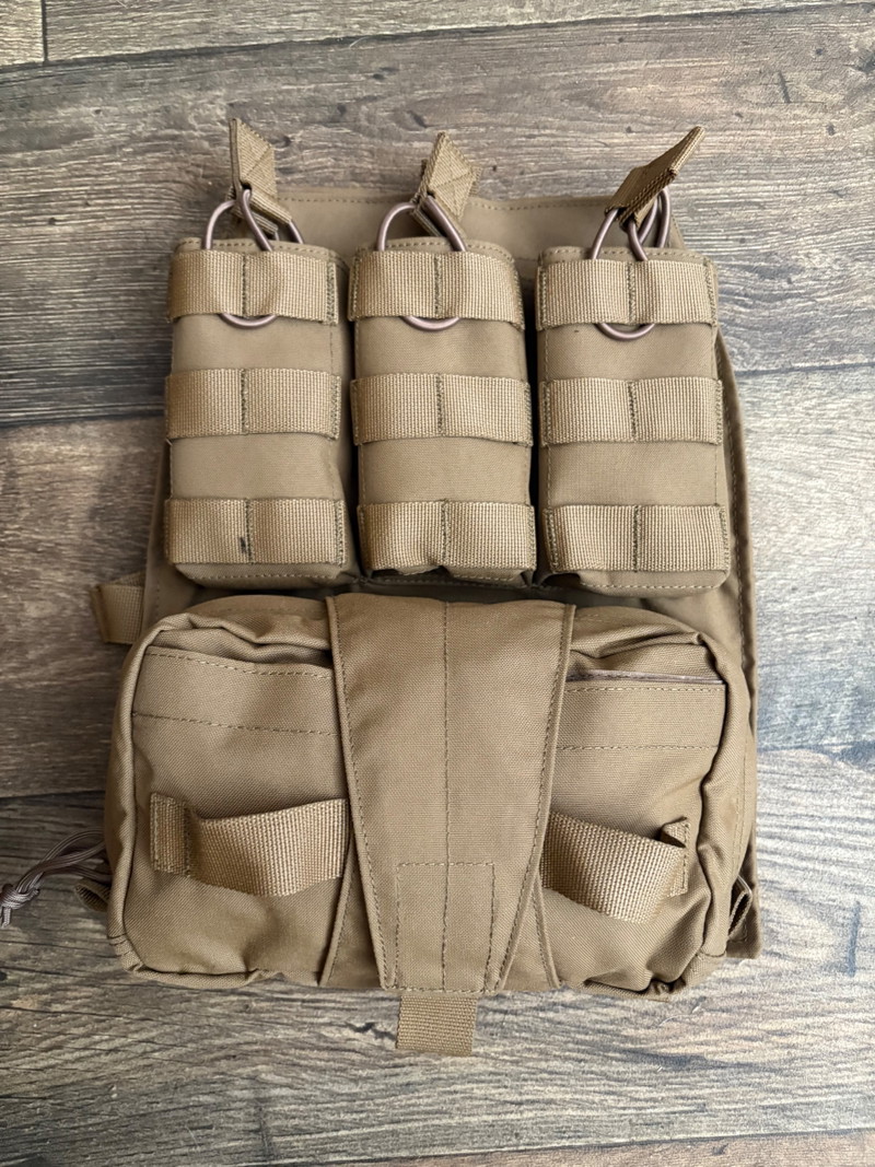 Bild 1 für Warrior assault backpanel