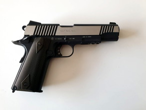 Afbeelding van COLT1911 Rail gun dual tone  ( nieuw in doos )