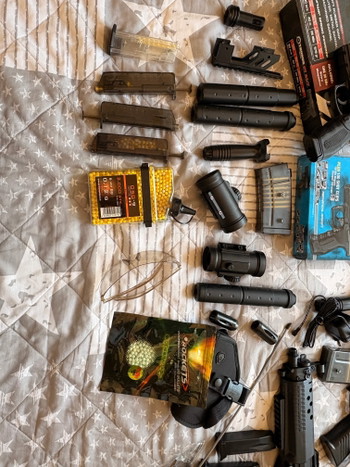 Image 5 for Diverse Airsoft Gewehre und Pistolen unter 0,5 Joule