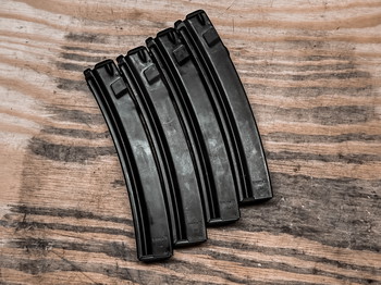 Bild 2 für VFC MP5 V2 GBB Magazines (4)