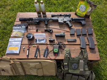 Afbeelding 2 van Lot complet M4 krytac Barrett rec7 avec accessoires