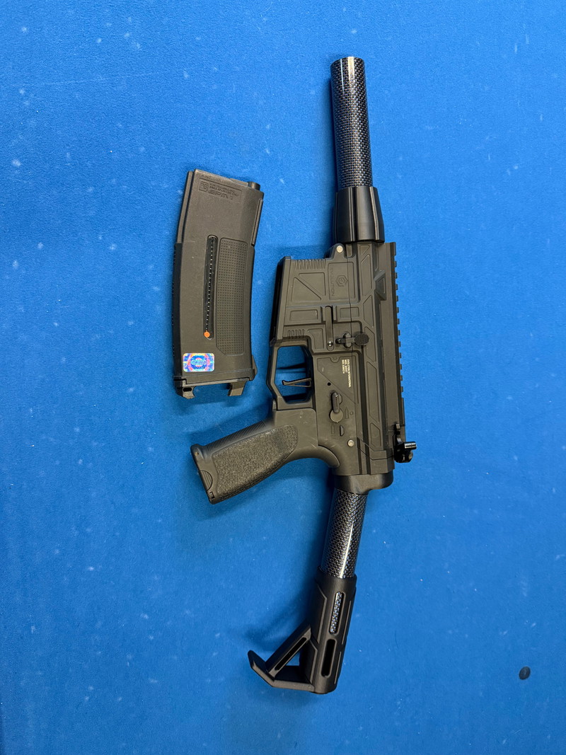 Image 1 pour Evolution M4 carbon dropstock / carbon handguard