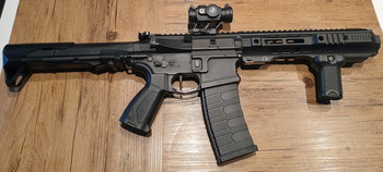 Bild 2 für ARP 556 met G&P CQB SAI handguard.+vector red dot