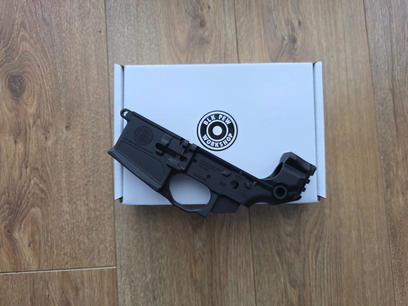 Imagen 1 de Limited edition BPW CNC 6061 ALU APFG MCX lower