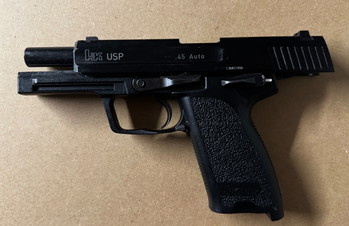Image 2 pour HK USP 45 Auto + 3 Mags