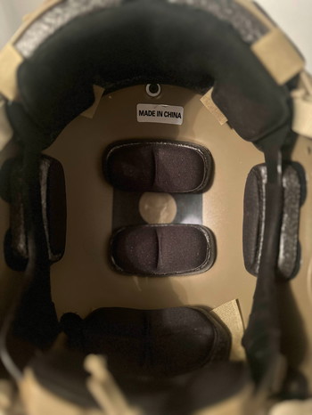 Imagen 2 de Casque tactique avec accessoire