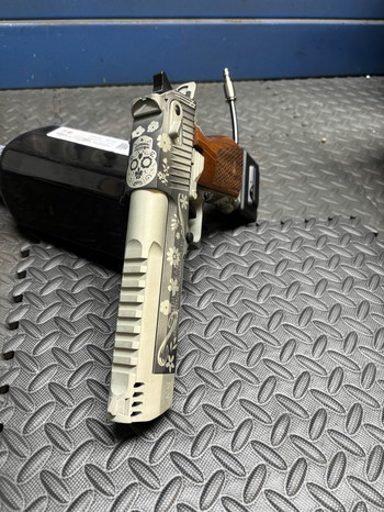 Image 2 pour cybergun/WE desert ealge L6 build