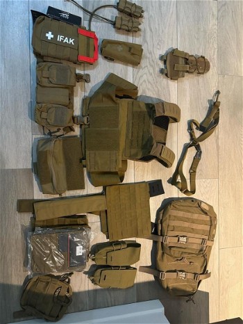 Afbeelding 2 van TT platecarrier,pouches en andere accessoires coyote tan