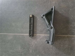 Image for Wall charger, springs, dropleg holster, rail and angle grip