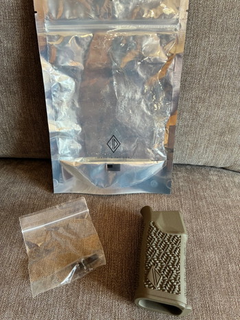 Image 2 for Irregular Defense Special-K grip FDE