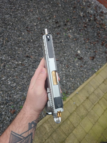 Imagen 5 de Hi capa Full custom Sight tracker Airsoft Masterpiece