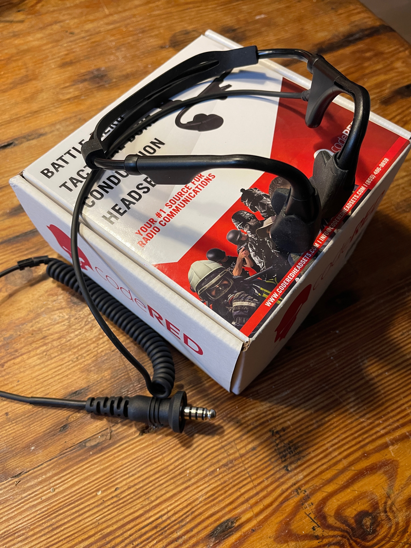 Afbeelding 1 van Code Red Battle Zero NX + Earmor PTT kenwood