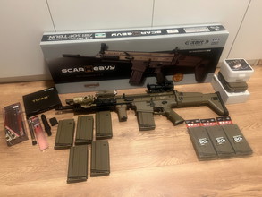 Afbeelding van Tokyo Marui NGRS Scar H met Titan Gate Trigger en vele extras