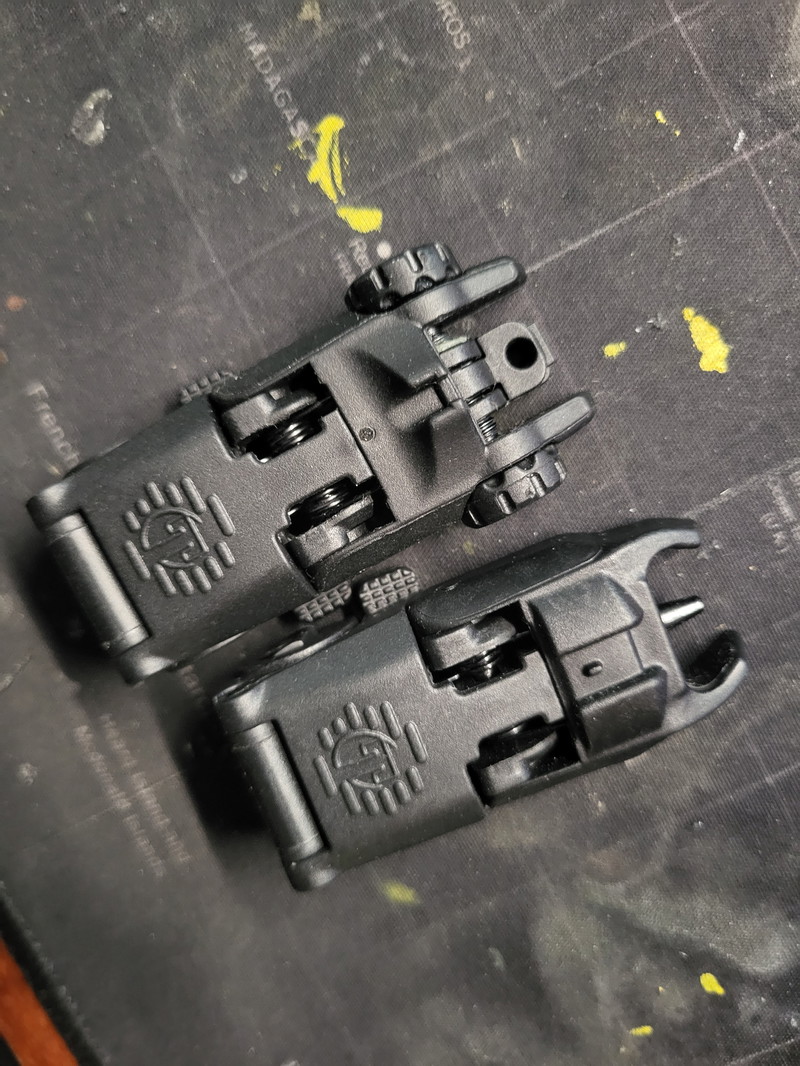 Afbeelding 1 van Tippmann m4 iron sights