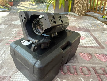Image 2 for WADSN Eotech G33 + Unity mount