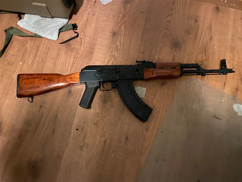 Afbeelding 1 van Cyma AK-47 +7 mags