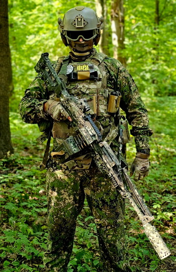 Image 3 for Rare Heavy Beast: Custom A&K PKP Pecheneg with Raptor TWI Conversion (10kg+, 1.9J, Brushless)