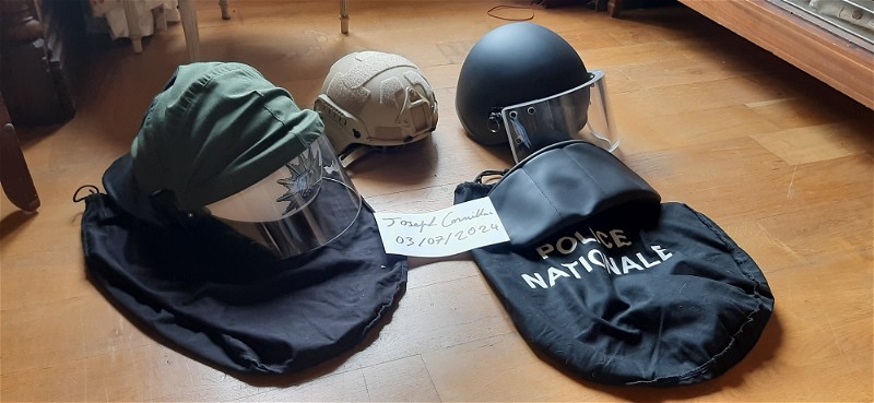 Image 1 for WTS 3 real helmets