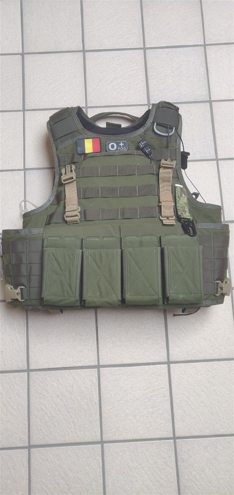 Image 1 pour Warrior raptor plate carrier + warrior m4 pouches