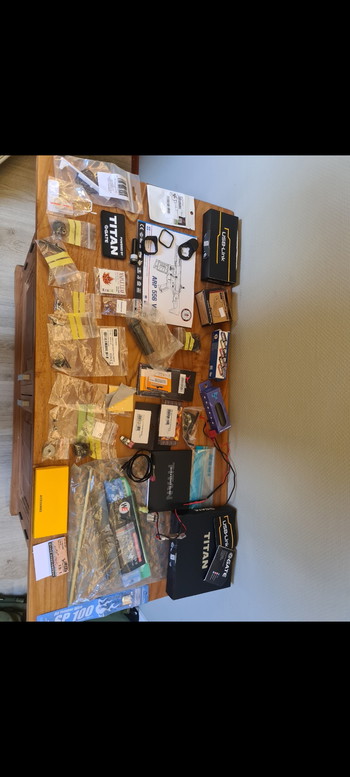 Image 3 pour Full custom Arp 556 V2S + dye masker en extra's!