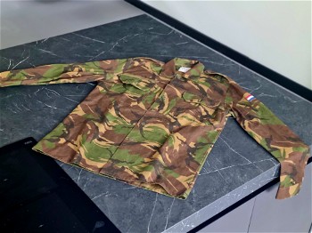 Afbeelding 5 van LOT! Jas, overhemden, pouches en meer | NLD leger camouflage