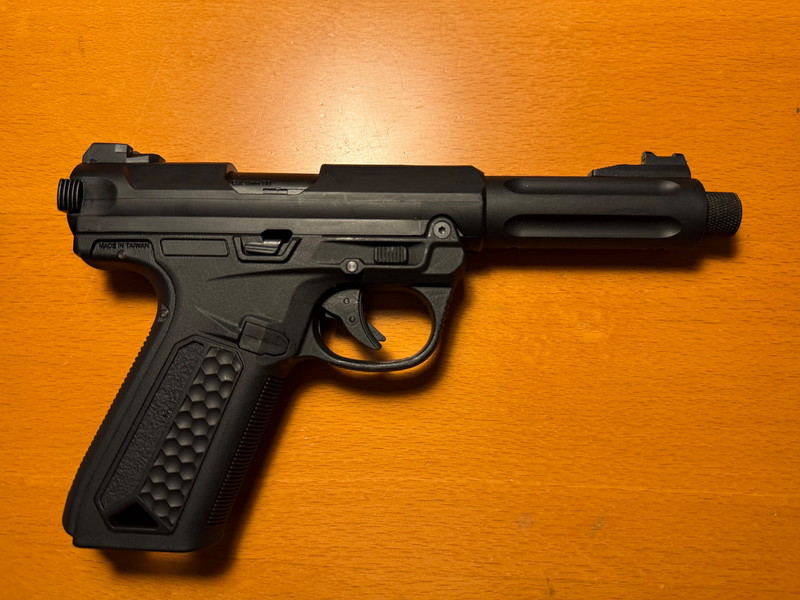 Imagen 1 de Licht gebruikte AAP-01 Full auto GBB