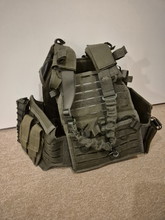 Imagen para invader gear plate carrier OD met sling en extras