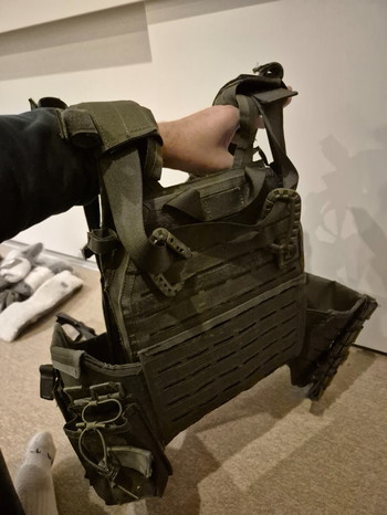 Imagen 4 de invader gear plate carrier OD met sling en extras