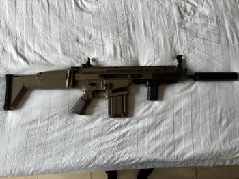 Bild 3 für TM Scar H met titangate en accessoires