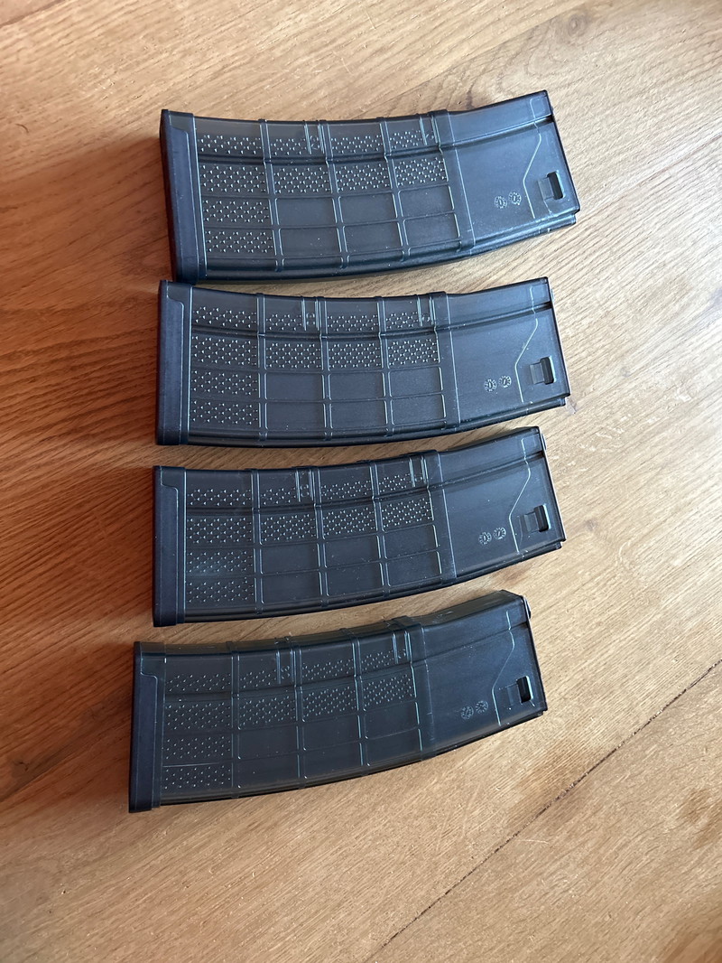 Bild 1 für Nieuwe M4 midcap 200 rounds magazijnen