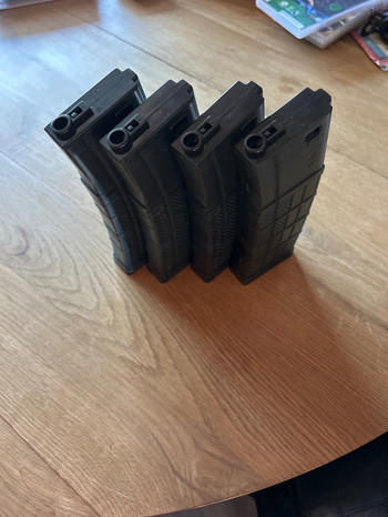 Bild 2 für Nieuwe M4 midcap 200 rounds magazijnen