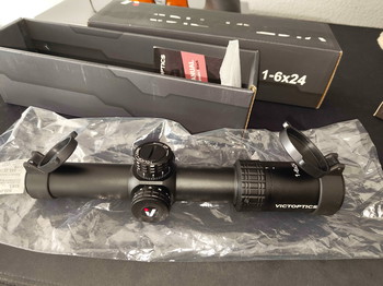 Imagen 3 de Victoptics S6 1-6X24 nieuw in doos