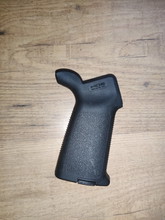 Image pour Magpul MOE grip