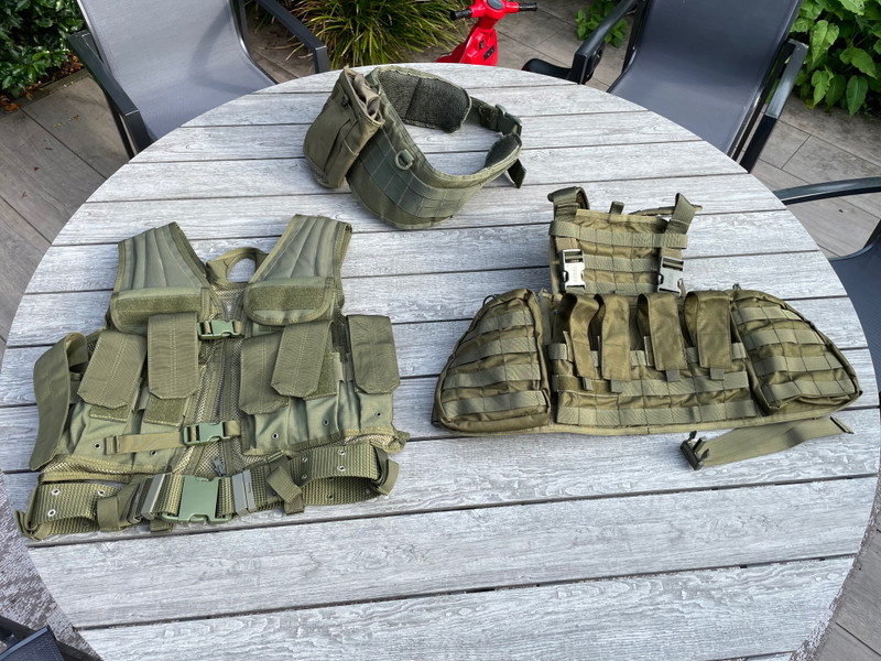 Imagen 1 de Verschillende uitrusting en pouches