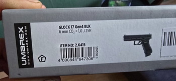 Afbeelding 5 van Hagelnieuwe Umarex Glock 17 Co2 Blowback + 2 mags