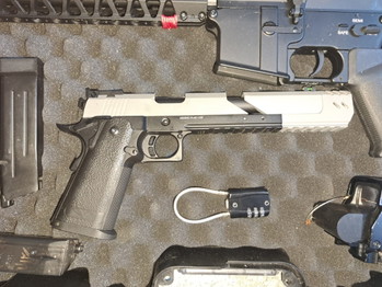 Image 2 for Airsoft Guns und Zubehör, perfekt für den Einstieg